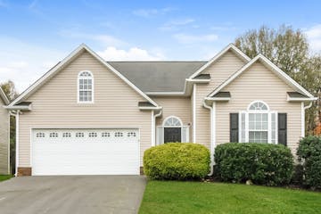 4686 Eagle Path Winston-Salem, NC 27127